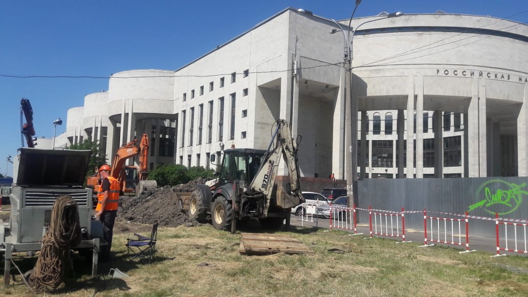 Лето — рабочий сезон Лето — рабочий сезон